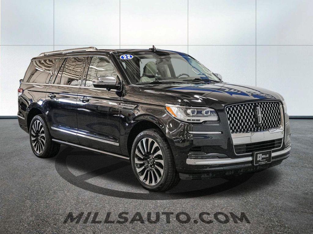 used 2022 Lincoln Navigator car, priced at $54,141