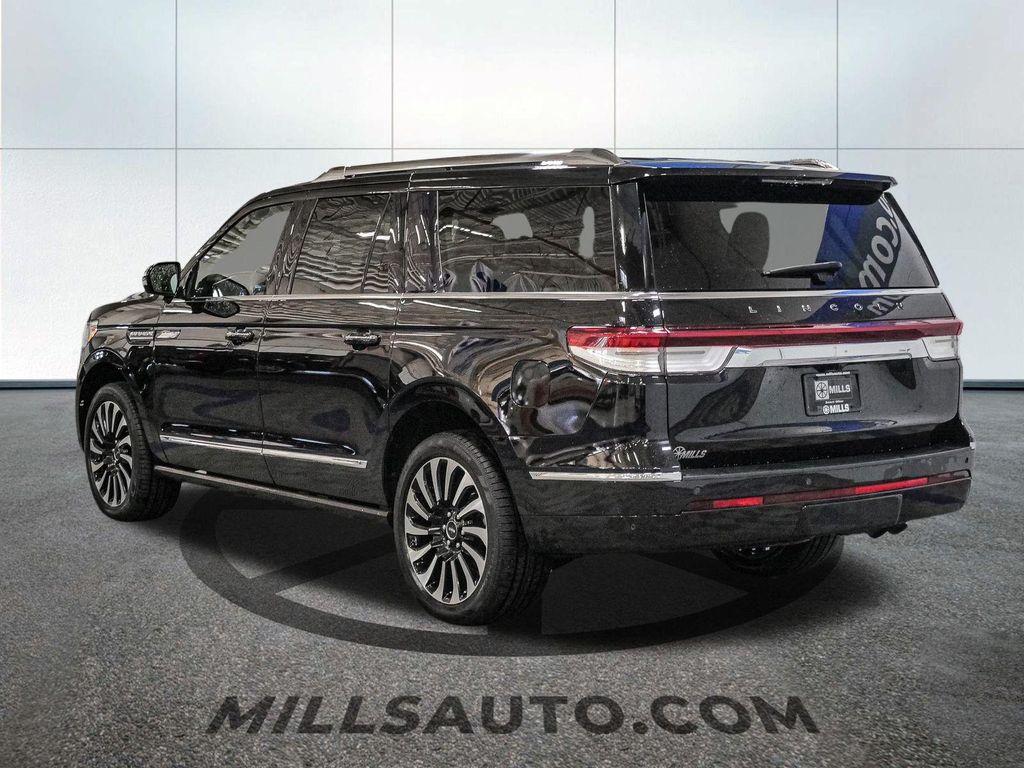 used 2022 Lincoln Navigator car, priced at $54,141