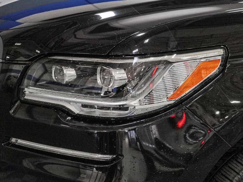 used 2022 Lincoln Navigator car, priced at $54,141