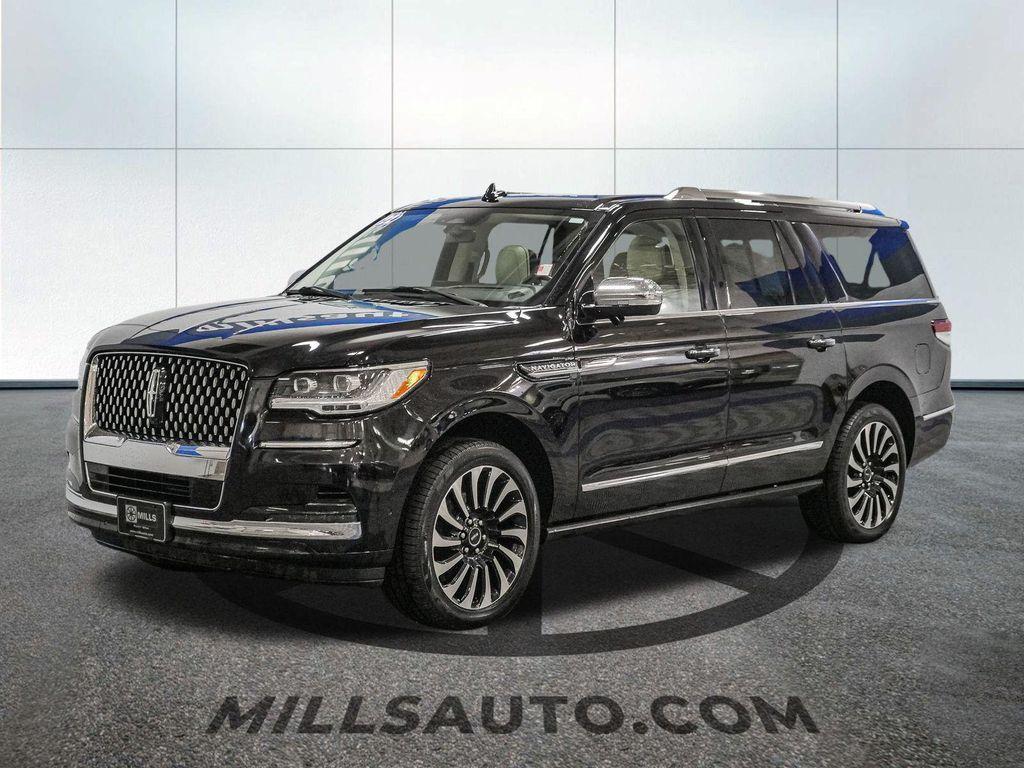 used 2022 Lincoln Navigator car, priced at $54,141
