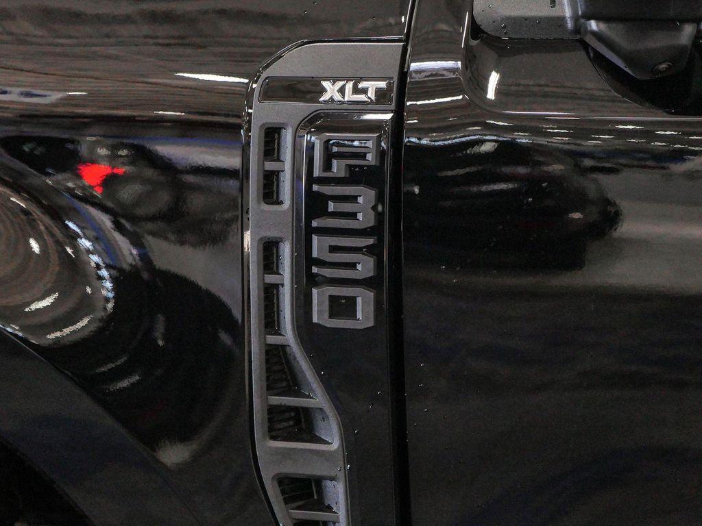 new 2025 Ford F-350 car, priced at $65,788