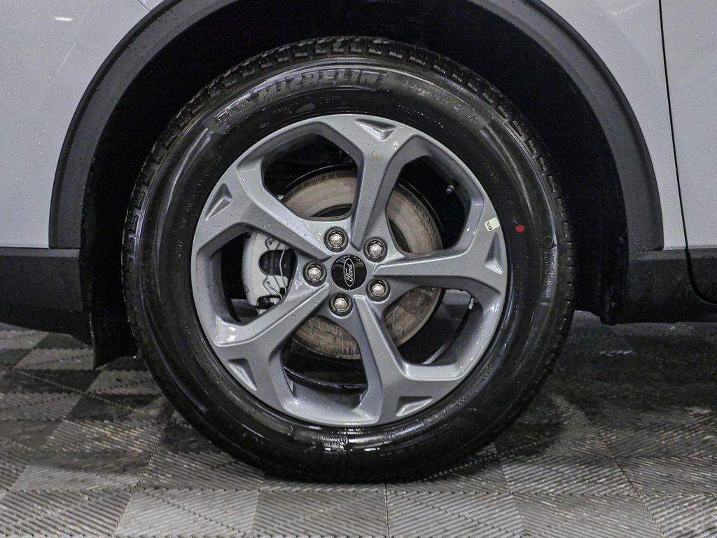 new 2025 Ford Escape car, priced at $29,885