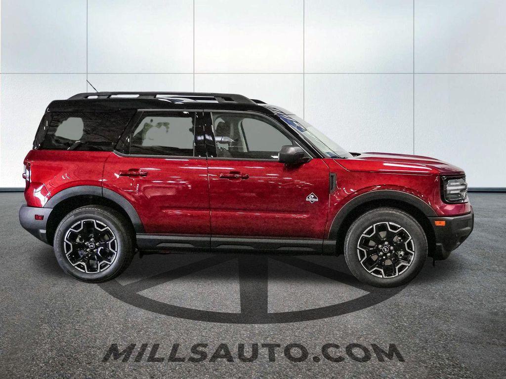 new 2025 Ford Bronco Sport car, priced at $38,093