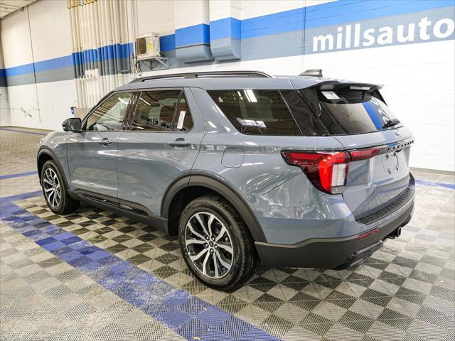 new 2025 Ford Explorer car, priced at $45,821