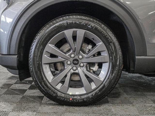 new 2025 Ford Explorer car, priced at $45,457