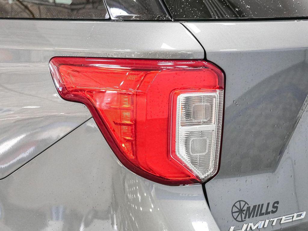 used 2023 Ford Explorer car