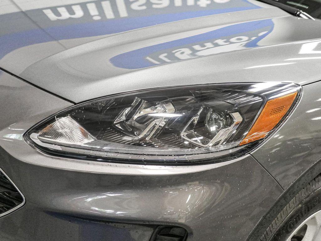 used 2022 Ford Escape car, priced at $22,563