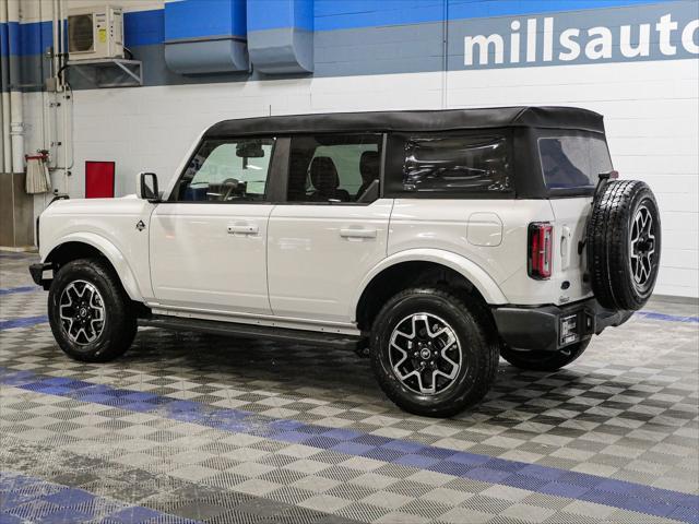 new 2024 Ford Bronco car, priced at $52,396