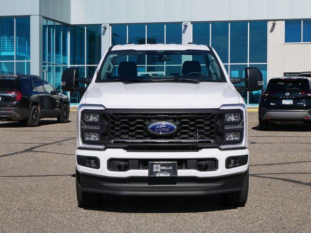 new 2024 Ford F-350 car, priced at $55,995