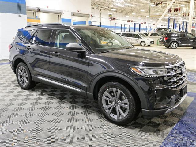 new 2025 Ford Explorer car, priced at $44,990