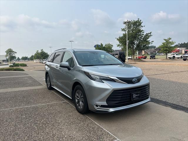 used 2024 Toyota Sienna car, priced at $50,994