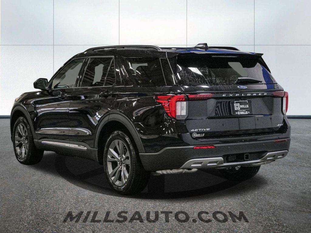 new 2025 Ford Explorer car, priced at $45,460