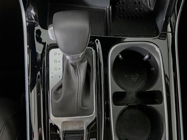 used 2024 Kia Carnival car, priced at $44,876