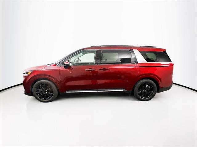 used 2024 Kia Carnival car, priced at $44,876