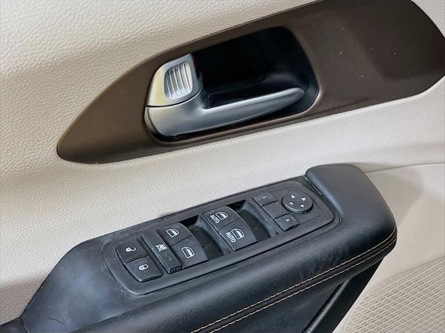 used 2017 Chrysler Pacifica car, priced at $13,382