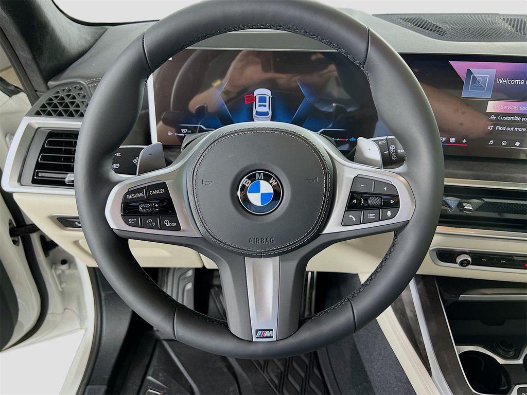 new 2026 BMW X7 car, priced at $103,285