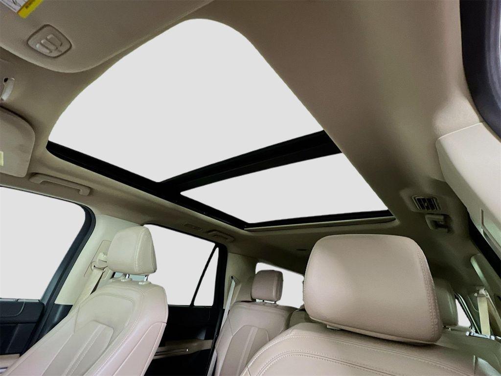 used 2024 Ford Expedition Max car, priced at $49,290