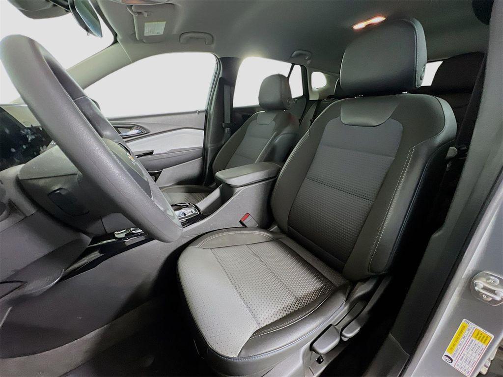 used 2024 Chevrolet Trax car, priced at $21,674