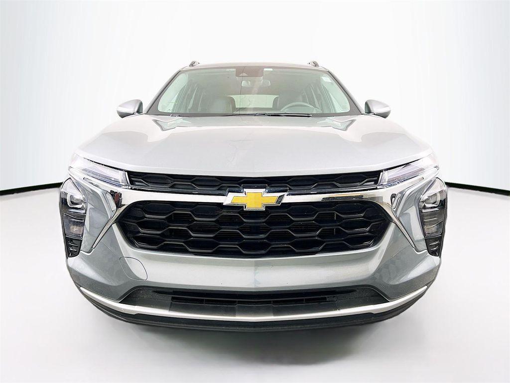 used 2024 Chevrolet Trax car, priced at $21,674