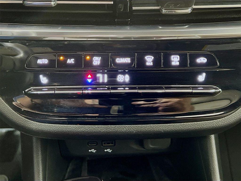 used 2024 Buick Envista car, priced at $23,967
