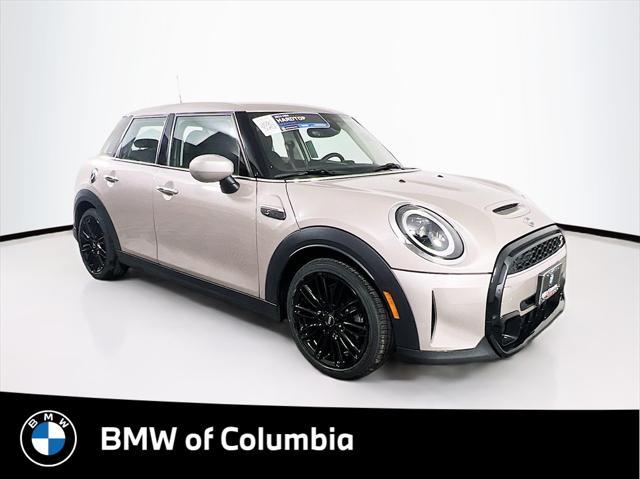 used 2024 MINI Hardtop car, priced at $24,574