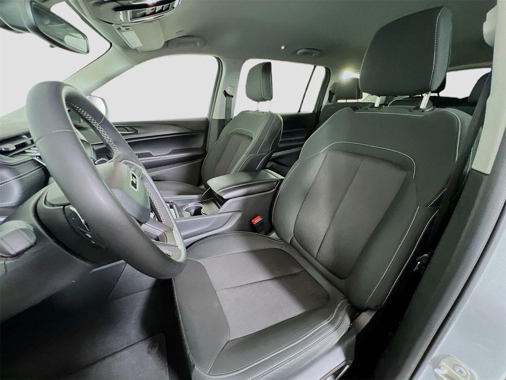 used 2023 Jeep Grand Cherokee L car, priced at $26,300