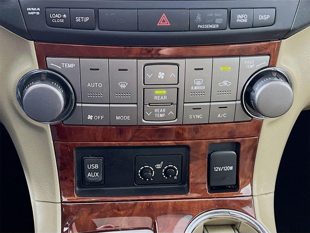 used 2011 Toyota Highlander car, priced at $9,814