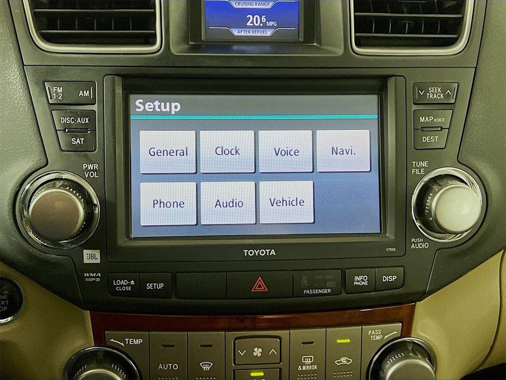 used 2011 Toyota Highlander car, priced at $9,814