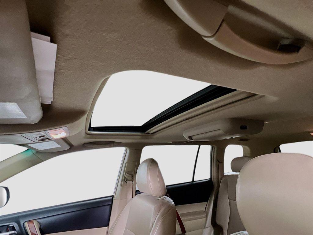 used 2011 Toyota Highlander car, priced at $9,814