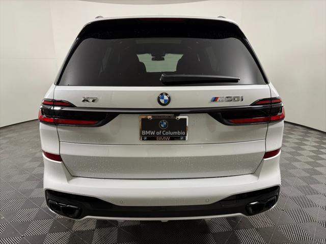 new 2025 BMW X7 car, priced at $124,765