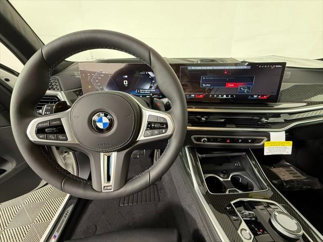 new 2025 BMW X7 car, priced at $124,765