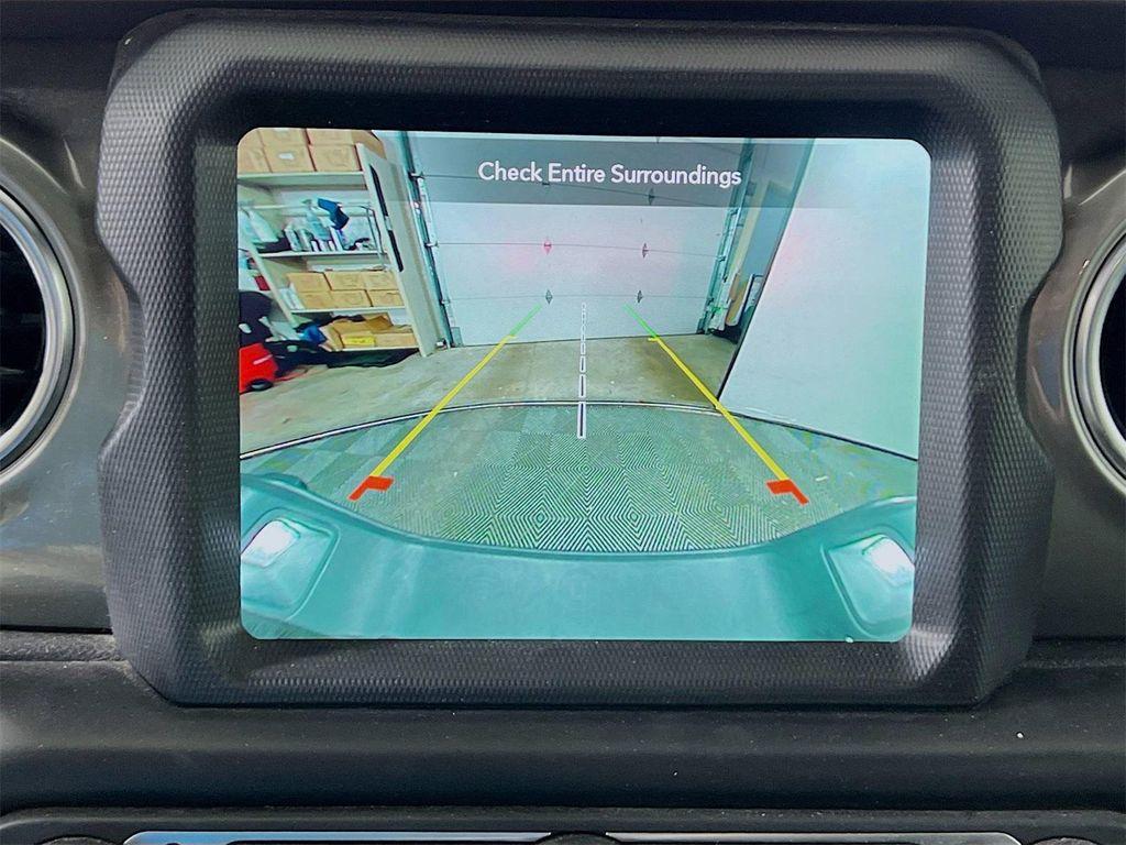 used 2023 Jeep Gladiator car, priced at $28,975