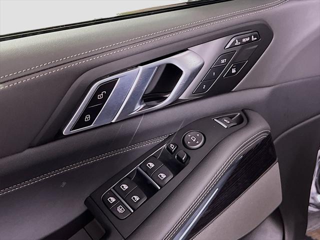 new 2026 BMW X7 car, priced at $96,655