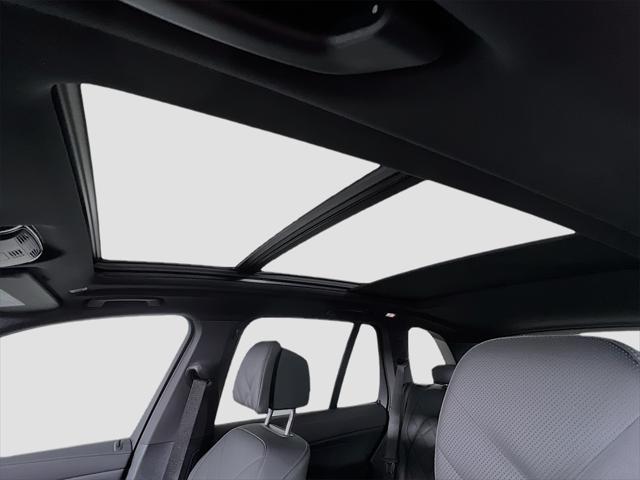 new 2026 BMW X5 PHEV car, priced at $80,725