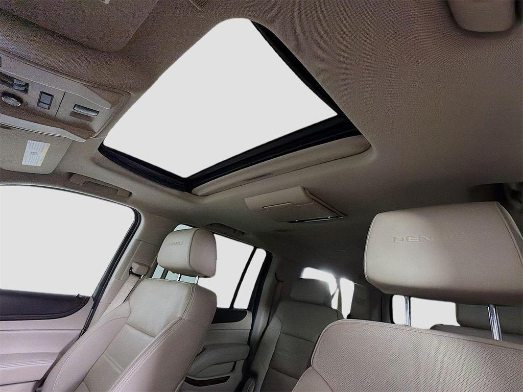 used 2015 GMC Yukon XL car, priced at $17,995