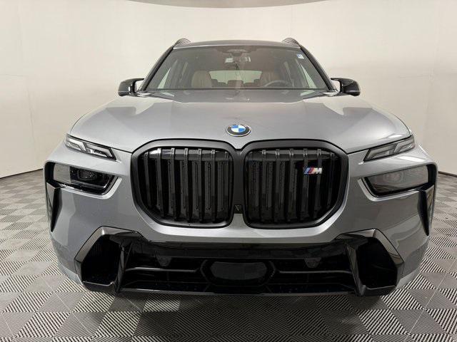 new 2025 BMW X7 car, priced at $120,320