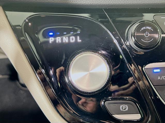 used 2023 Chrysler Pacifica car, priced at $24,225