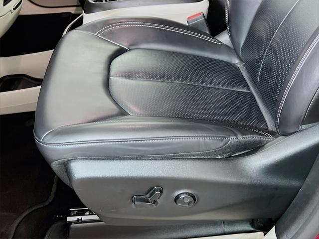 used 2023 Chrysler Pacifica car, priced at $24,225