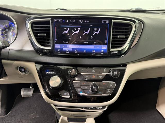 used 2022 Chrysler Pacifica car, priced at $22,890