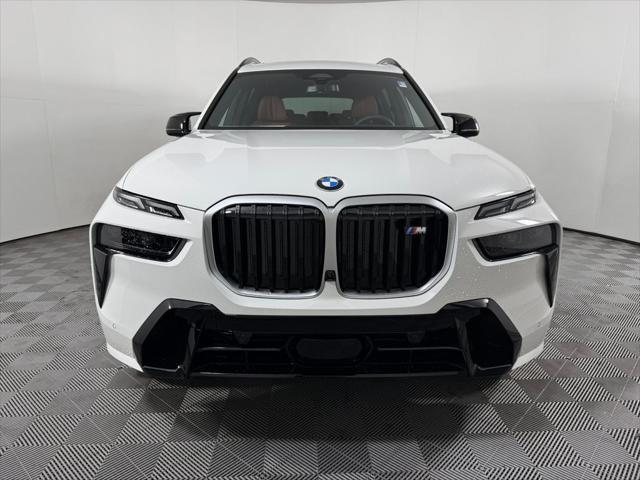 new 2025 BMW X7 car, priced at $114,605