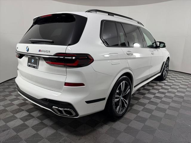 new 2025 BMW X7 car, priced at $114,605