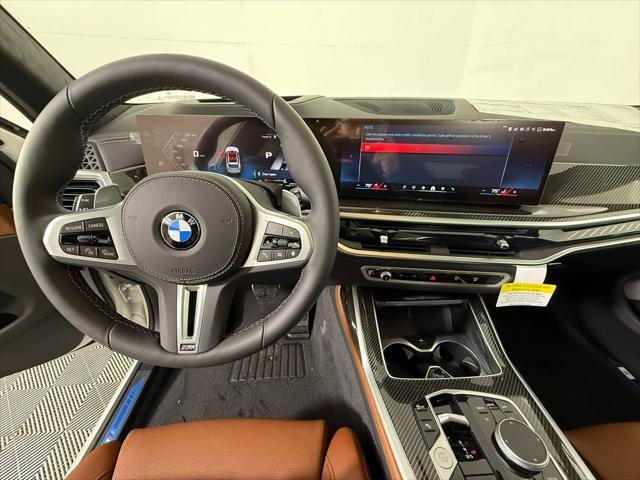 new 2025 BMW X7 car, priced at $114,605