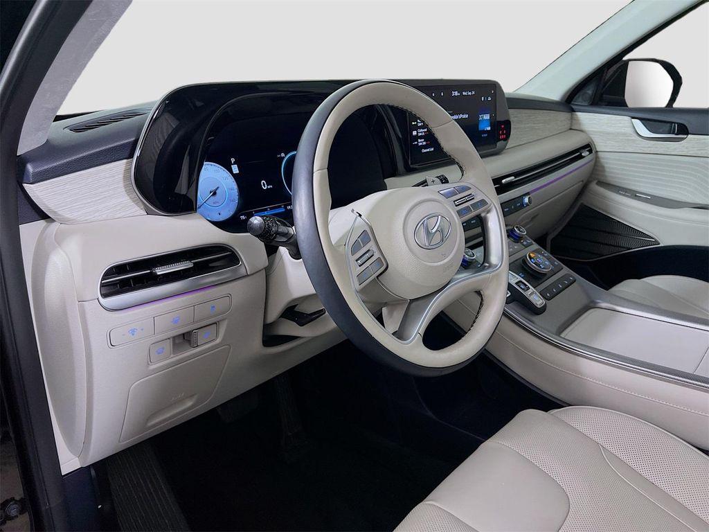 used 2024 Hyundai Palisade car, priced at $41,999