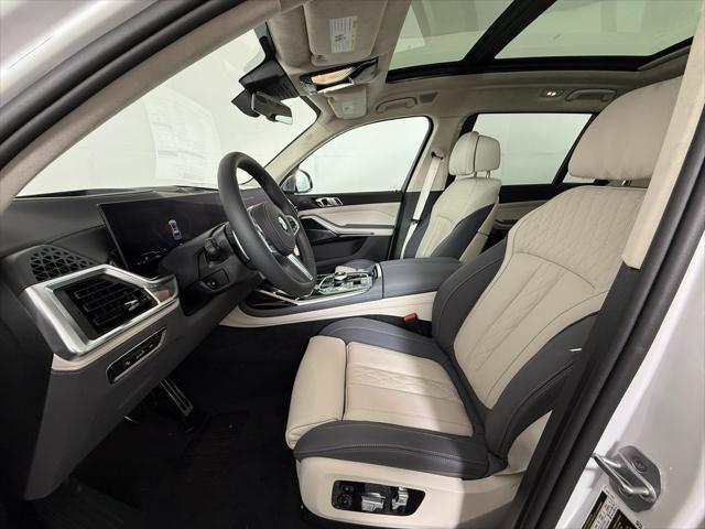 new 2025 BMW X7 car, priced at $112,625