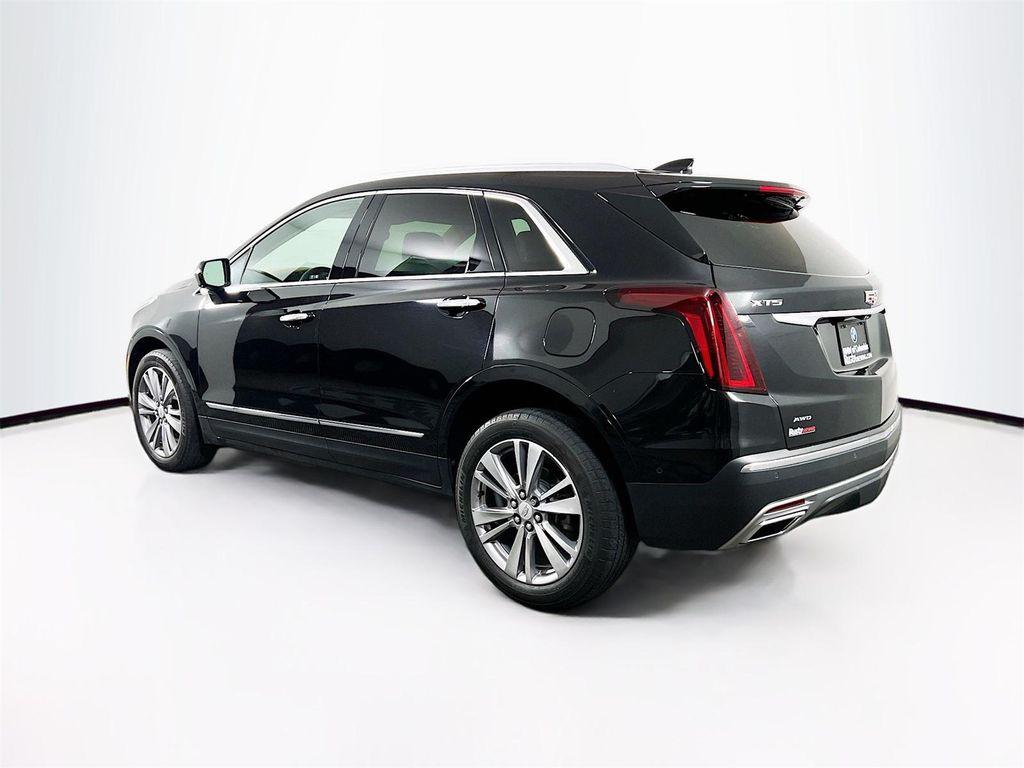 used 2023 Cadillac XT5 car, priced at $30,298