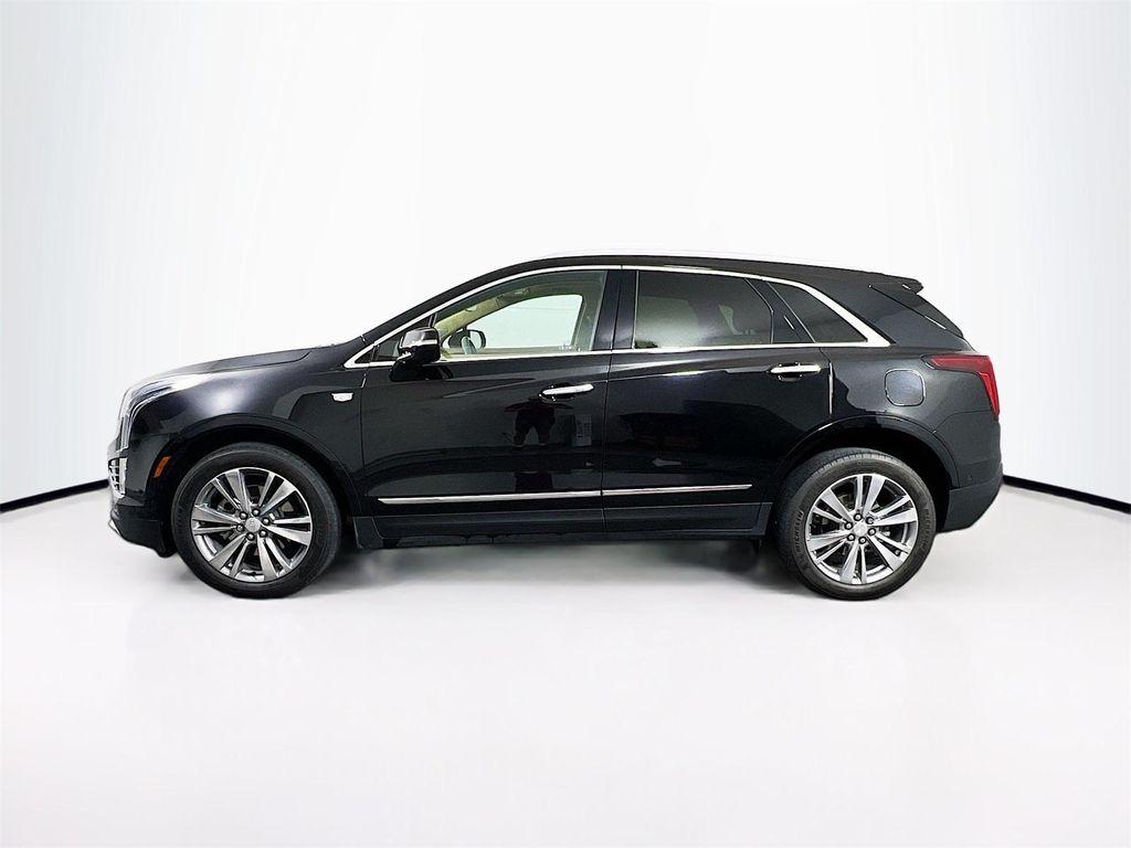 used 2023 Cadillac XT5 car, priced at $30,298