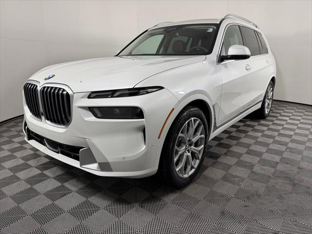 new 2025 BMW X7 car, priced at $91,770