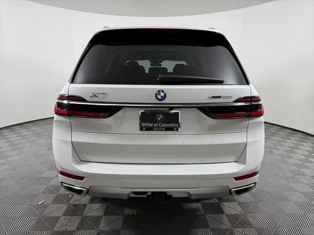 new 2025 BMW X7 car, priced at $91,770