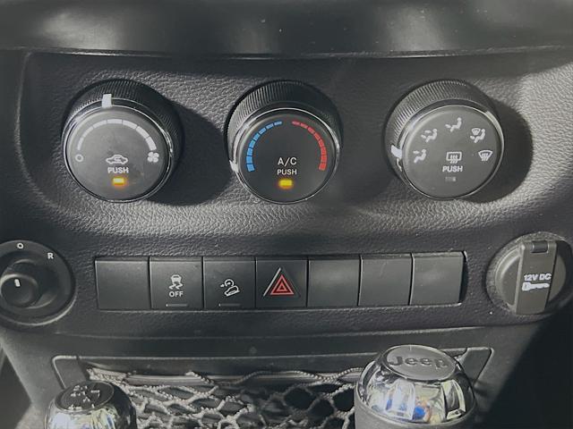 used 2016 Jeep Wrangler Unlimited car, priced at $22,135