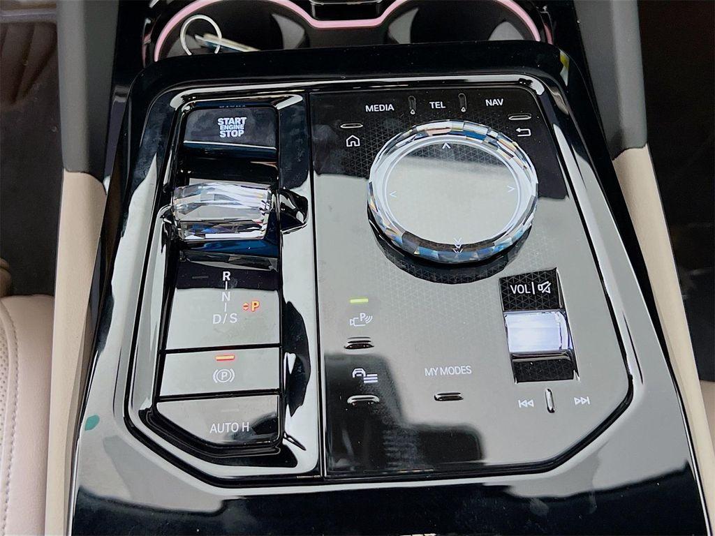 new 2026 BMW 550e car, priced at $95,040